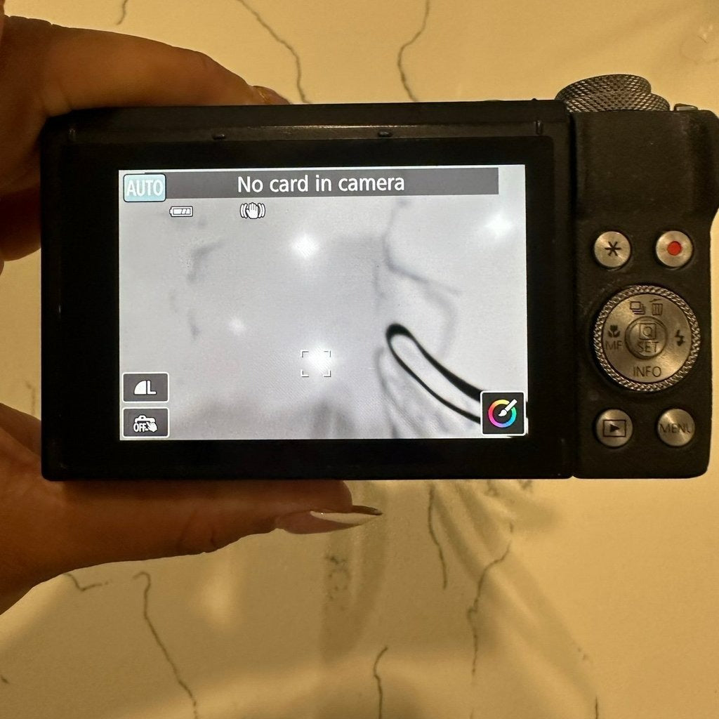 Used 🍇₊˚💜 Canon PowerShot G7X Mark III - 20.1MP Point & Shoot Digital Camera (Silver) 🍥🎀📷