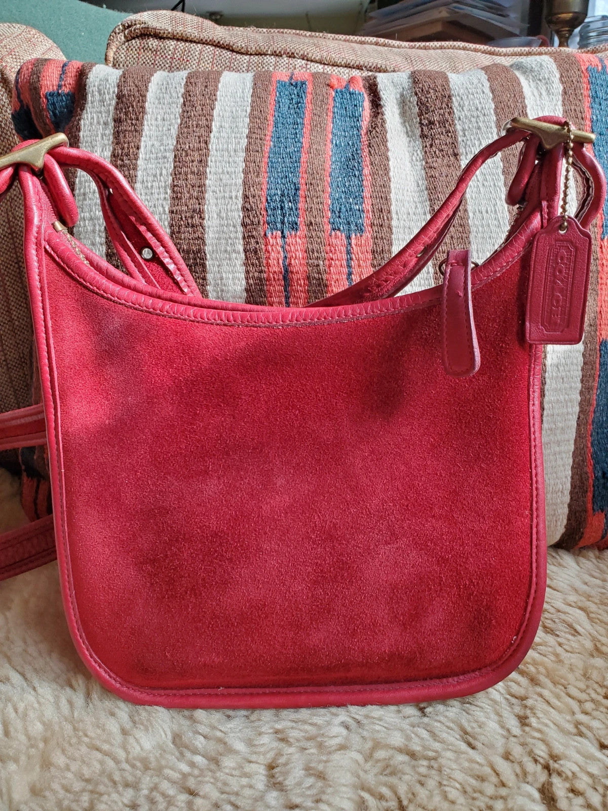 Coach Vintage Janice In Berkeley Suede Red🌺🩷