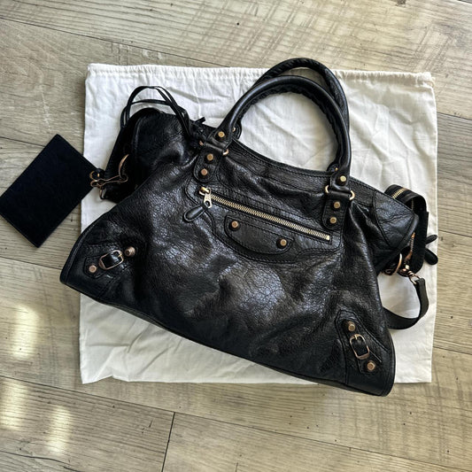 Preowned Authentic balenciaga city bag🍬⚡