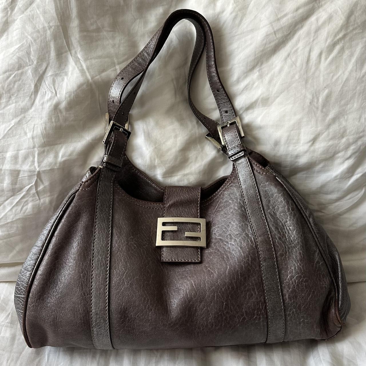 🩷🍒Preowned VINTAGE FENDI HOBO BAG✨🔥