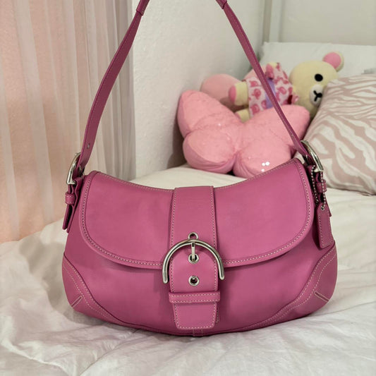 Coach Pink Soho Size Medium🩷🍒