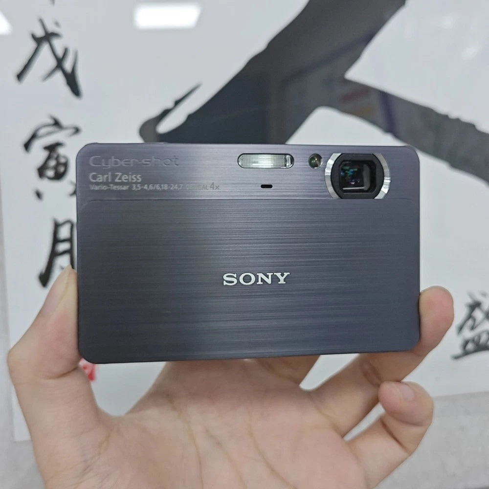 🔘 MINIMALIST GRAIL // Brushed Grey Sony Cyber-shot DSC-T700 📂 4GB Internal Memory