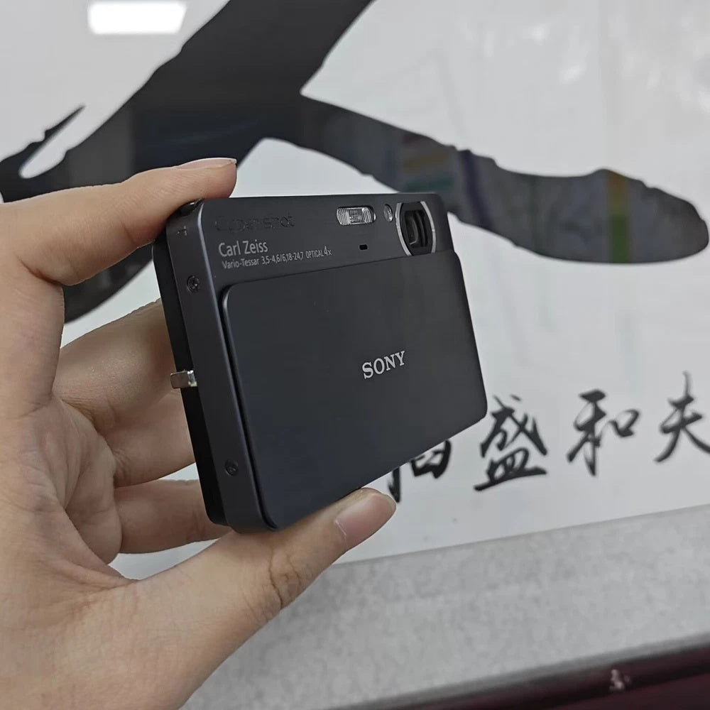 🔘 MINIMALIST GRAIL // Brushed Grey Sony Cyber-shot DSC-T700 📂 4GB Internal Memory