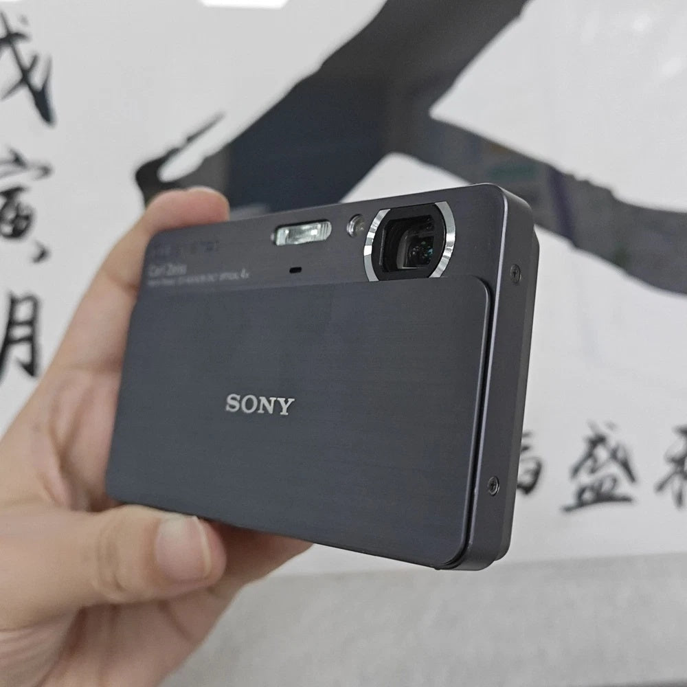 🔘 MINIMALIST GRAIL // Brushed Grey Sony Cyber-shot DSC-T700 📂 4GB Internal Memory